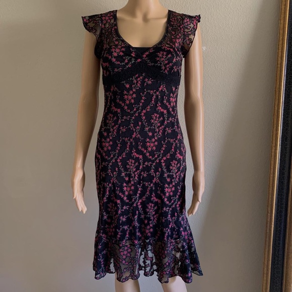 vintage floral midi dress🖤🥀 - Picture 1 of 3